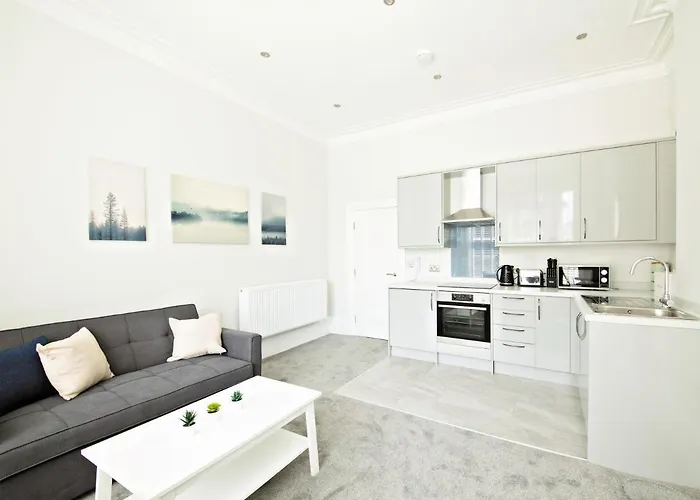 71 East Parade * 해러게이트